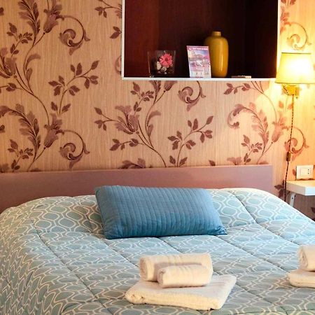 Appia 52 Hotel โรม ภายนอก รูปภาพ