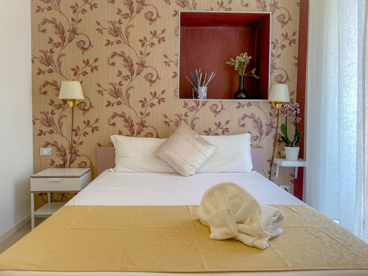 Appia 52 Hotel โรม ภายนอก รูปภาพ